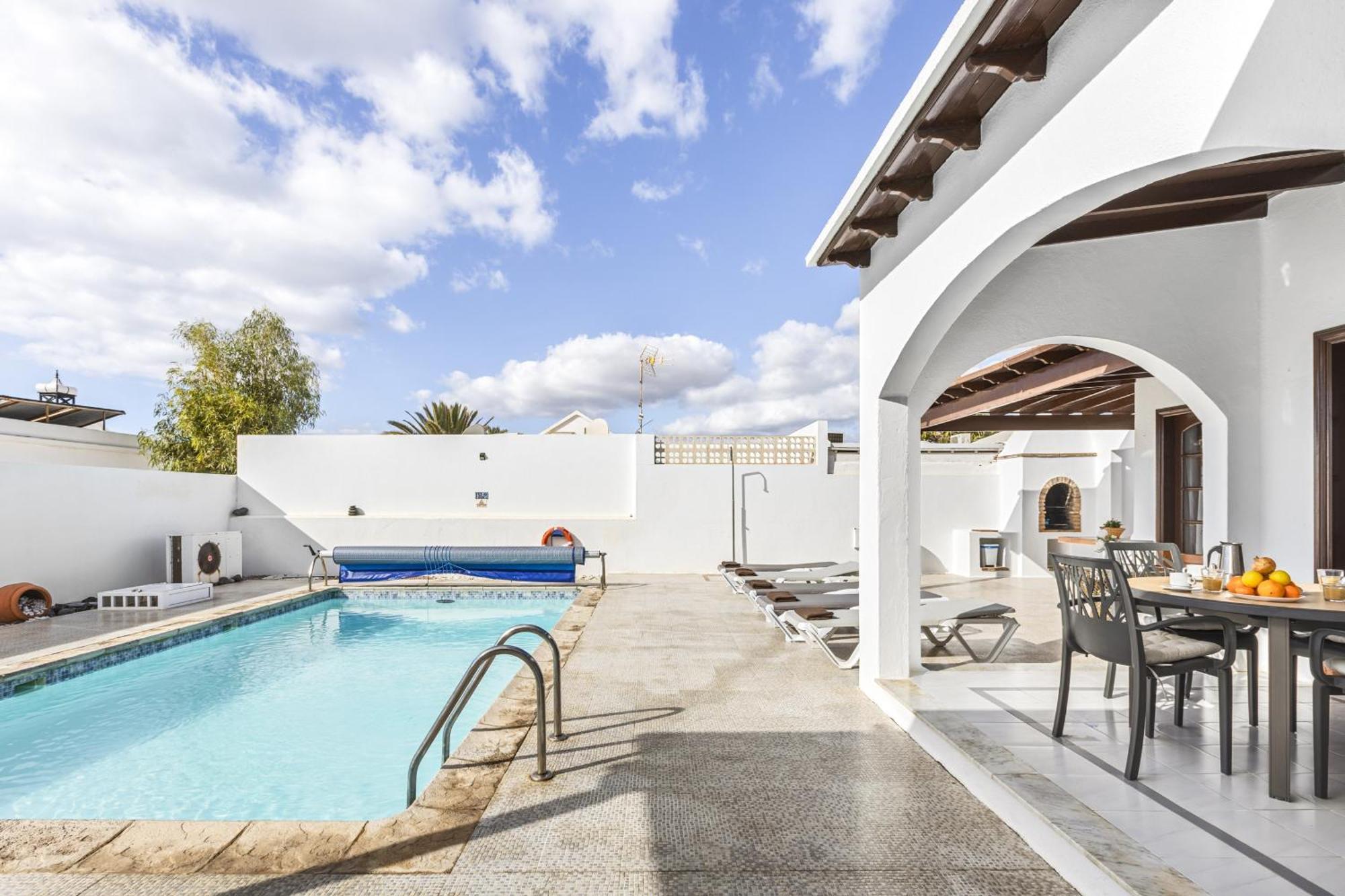 Villa Eva - Vipvipvillas Puerto del Carmen (Lanzarote)